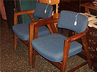 Miss Pixie’s Furnishings and Whatnot Photo 1
